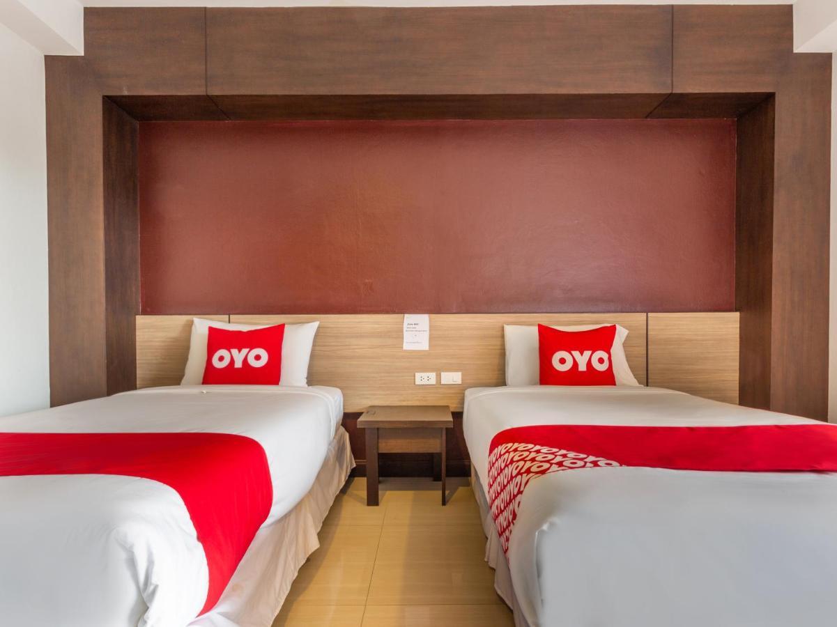 Oyo 1127 Baan Siam Hotel เชียงราย ภายนอก รูปภาพ