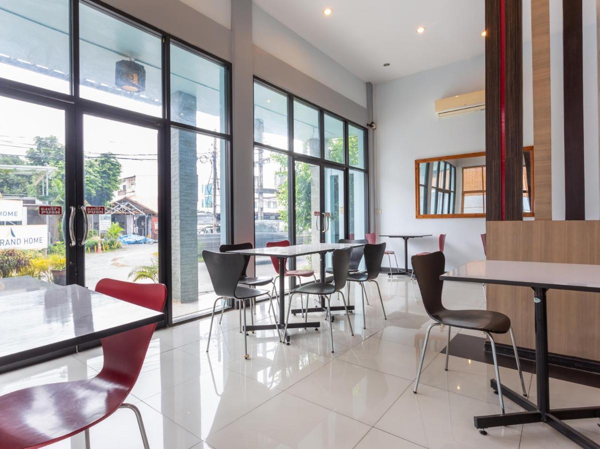 Oyo 1127 Baan Siam Hotel เชียงราย ภายนอก รูปภาพ
