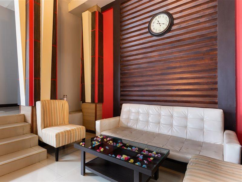 Oyo 1127 Baan Siam Hotel เชียงราย ภายนอก รูปภาพ