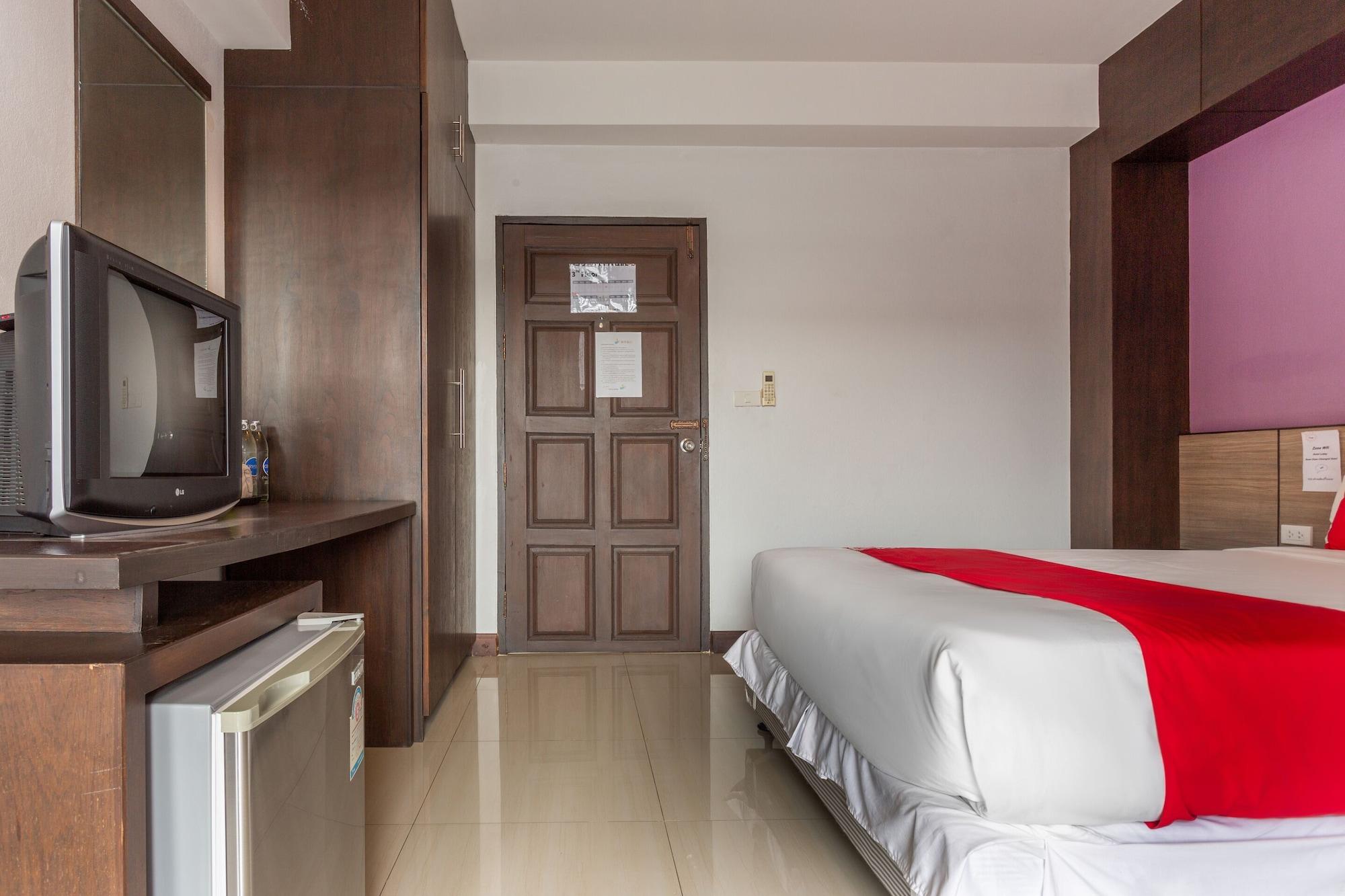 Oyo 1127 Baan Siam Hotel เชียงราย ภายนอก รูปภาพ
