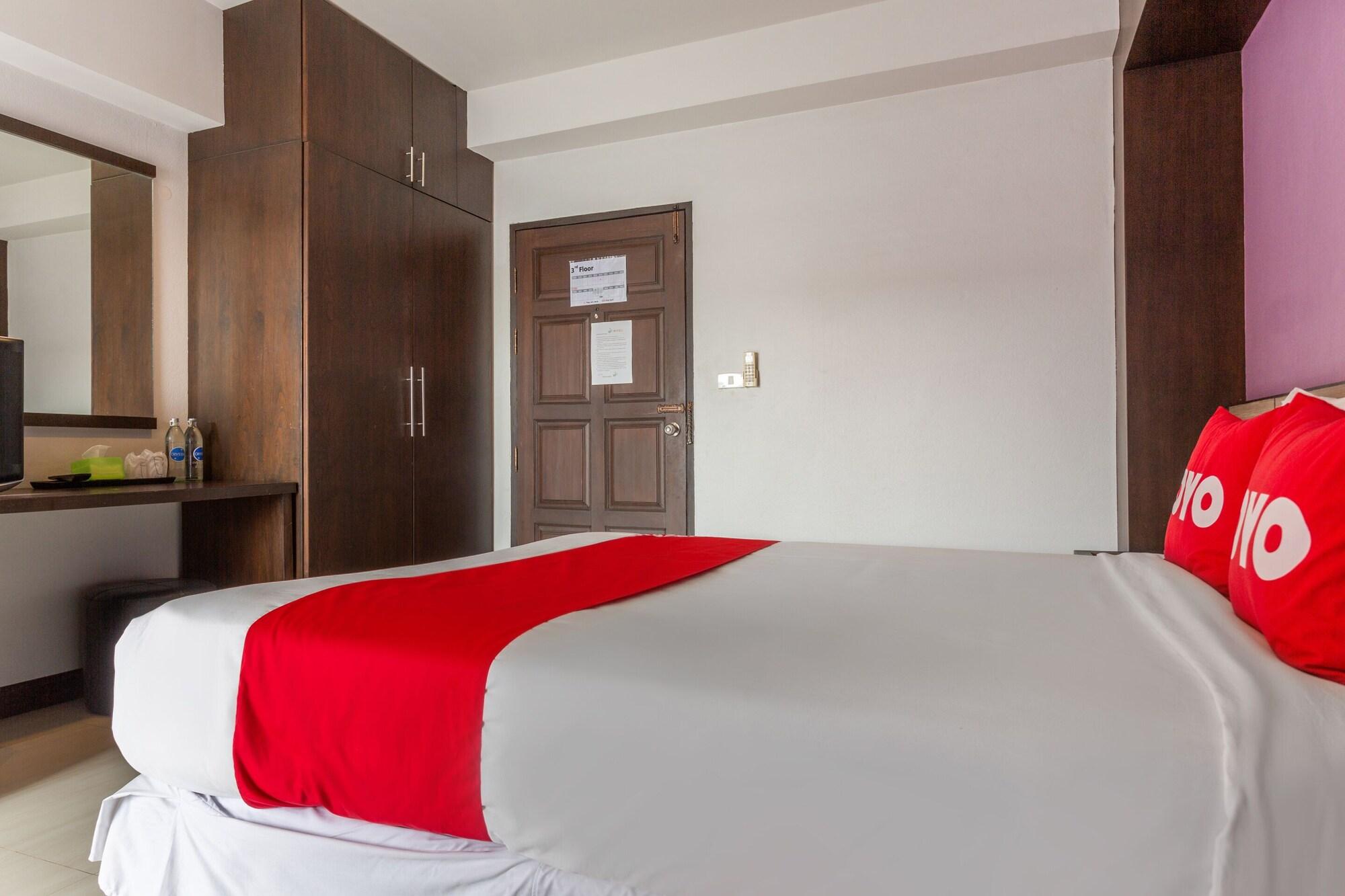 Oyo 1127 Baan Siam Hotel เชียงราย ภายนอก รูปภาพ