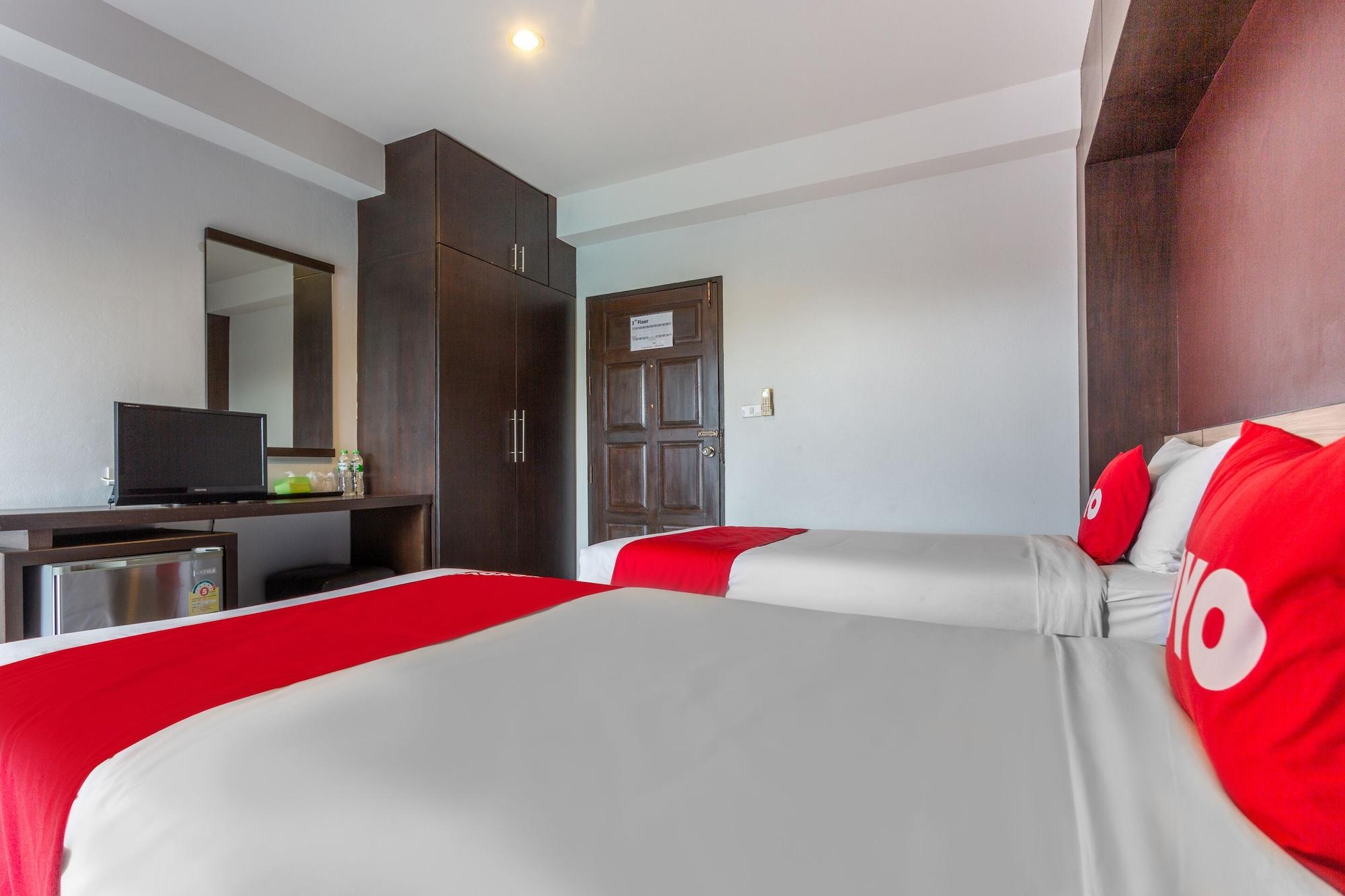 Oyo 1127 Baan Siam Hotel เชียงราย ภายนอก รูปภาพ