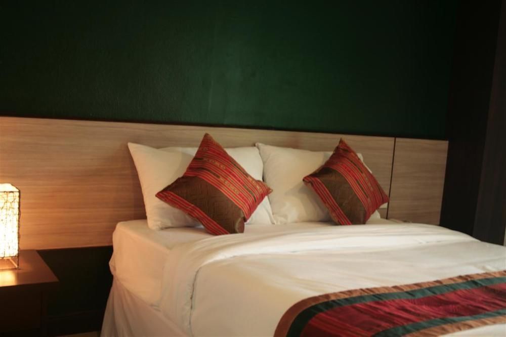 Oyo 1127 Baan Siam Hotel เชียงราย ภายนอก รูปภาพ
