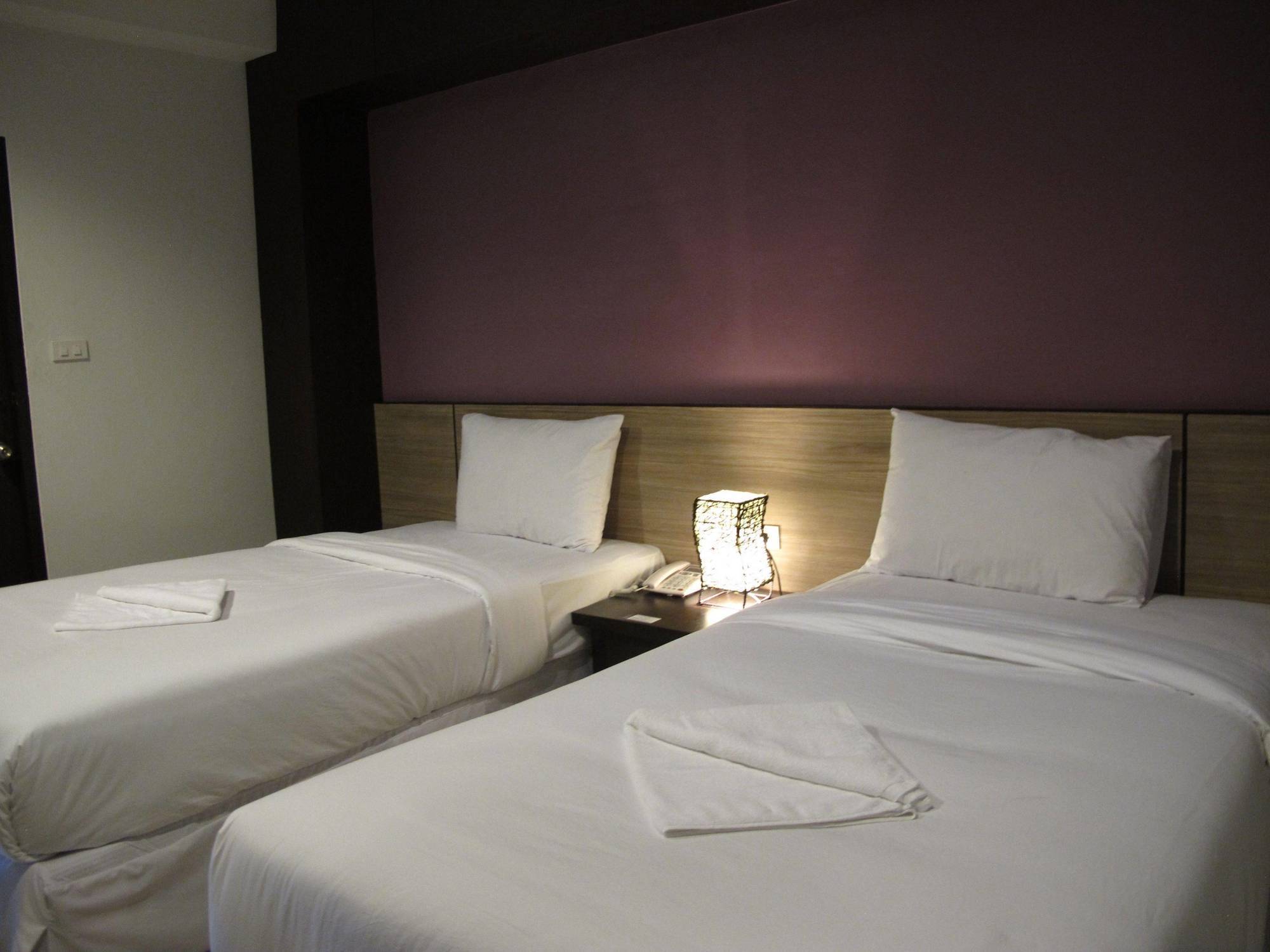Oyo 1127 Baan Siam Hotel เชียงราย ภายนอก รูปภาพ